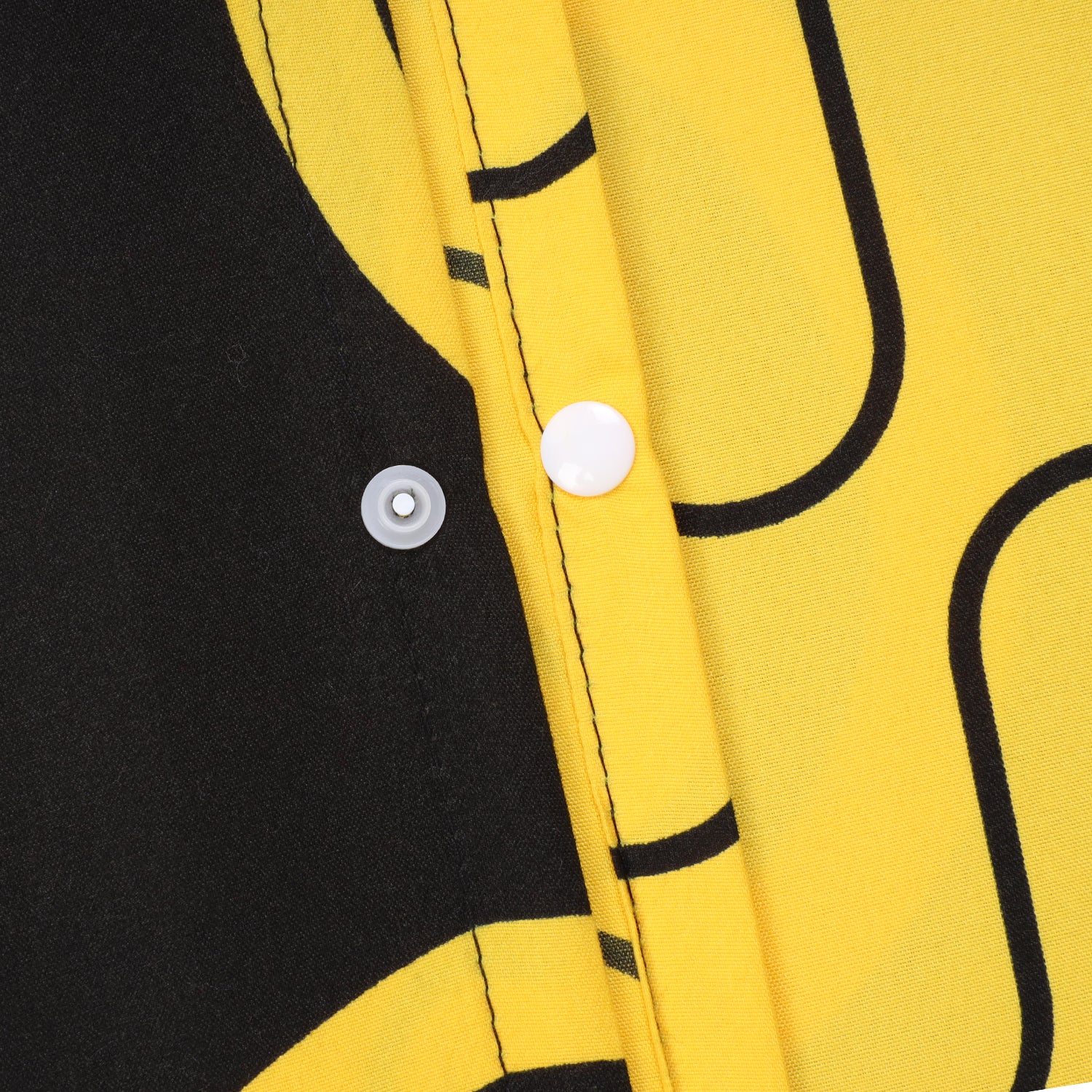 Modern Reversible Printed Duvet Cover Set – Black & Yellow Wavy Design