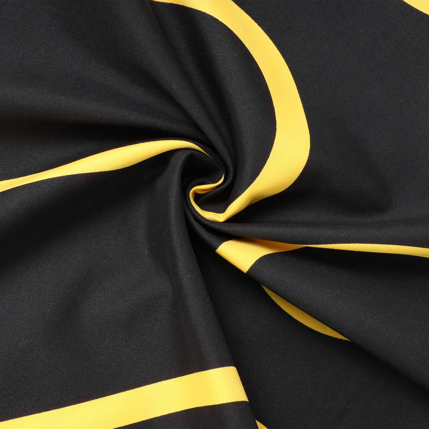 Modern Reversible Printed Duvet Cover Set – Black & Yellow Wavy Design