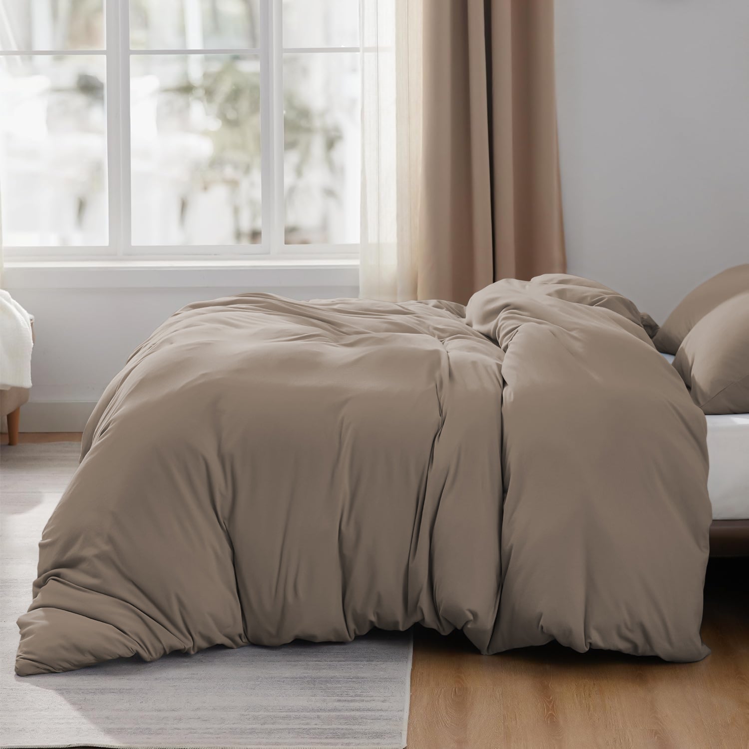 Beige Duvet Cover With Matching Pillowcases