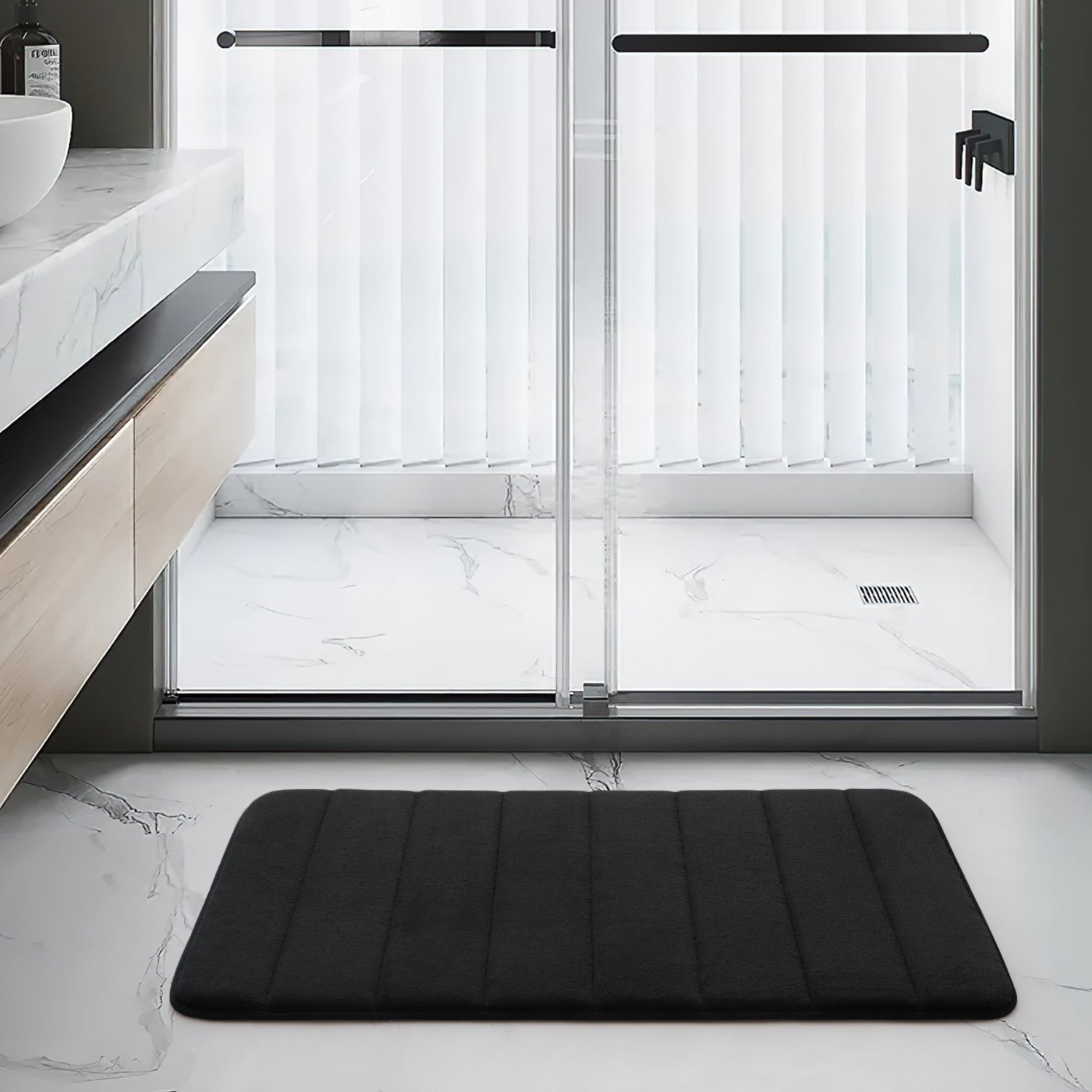 Black bathroom mats discount