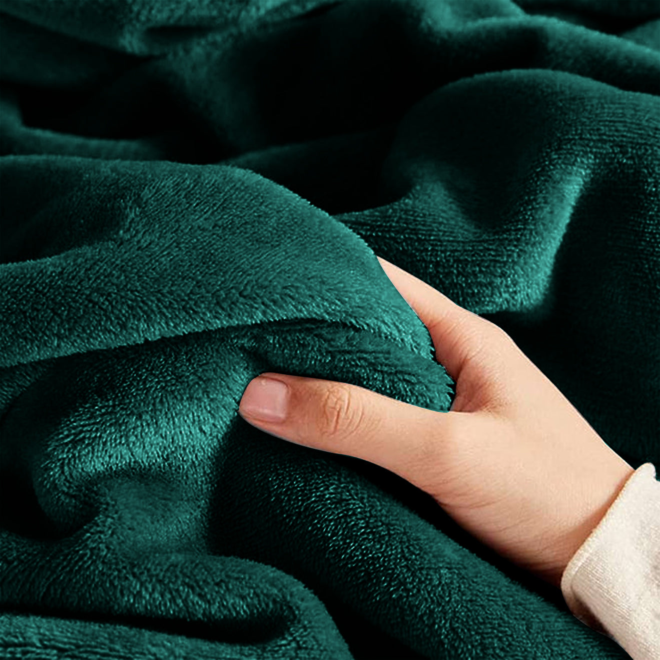 Green  Bed Throw And Blanket