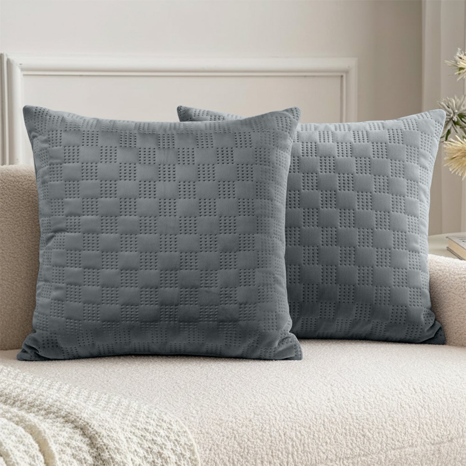 Pack Of 2 Square Velvet Cushion Cover Check Pattern