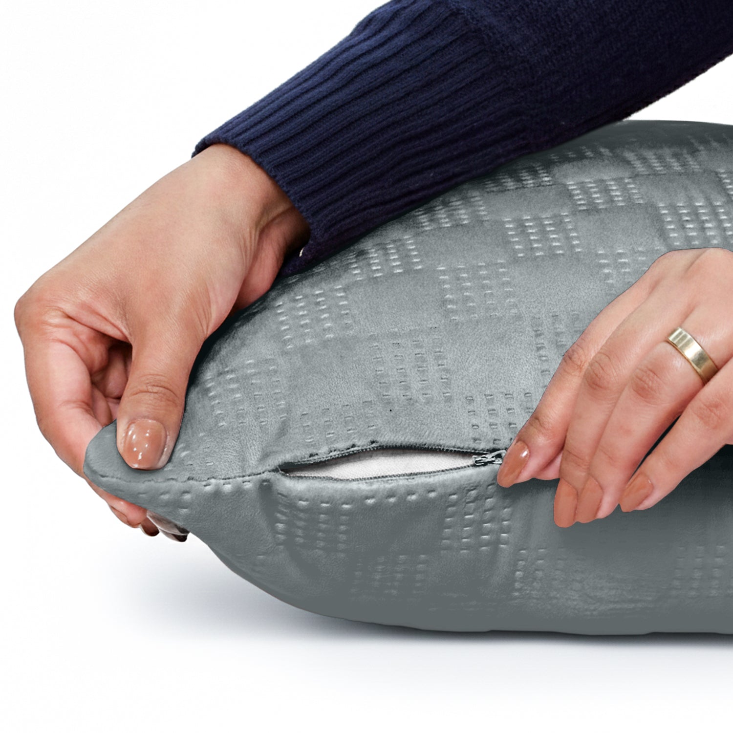 Pack Of 2 Square Velvet Cushion Cover Check Pattern