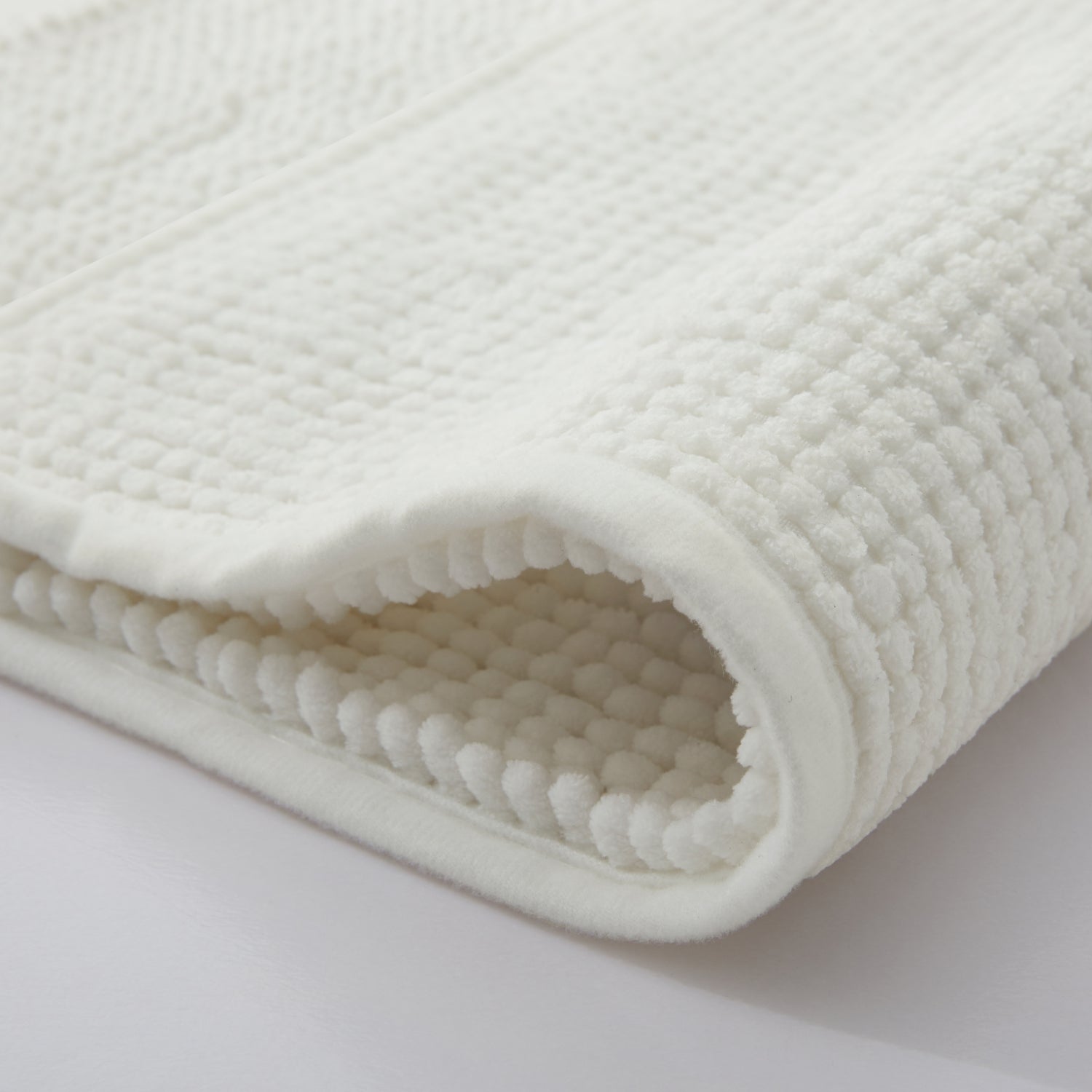 White Chenille Bath Mat