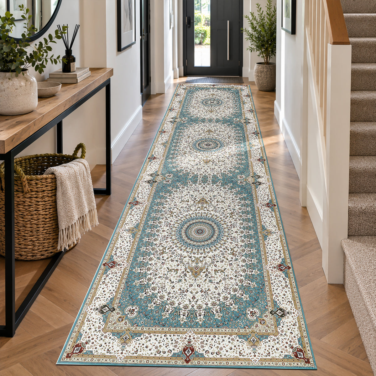 Luxury Ornate Floral Rug Timeless Design for Living Rooms