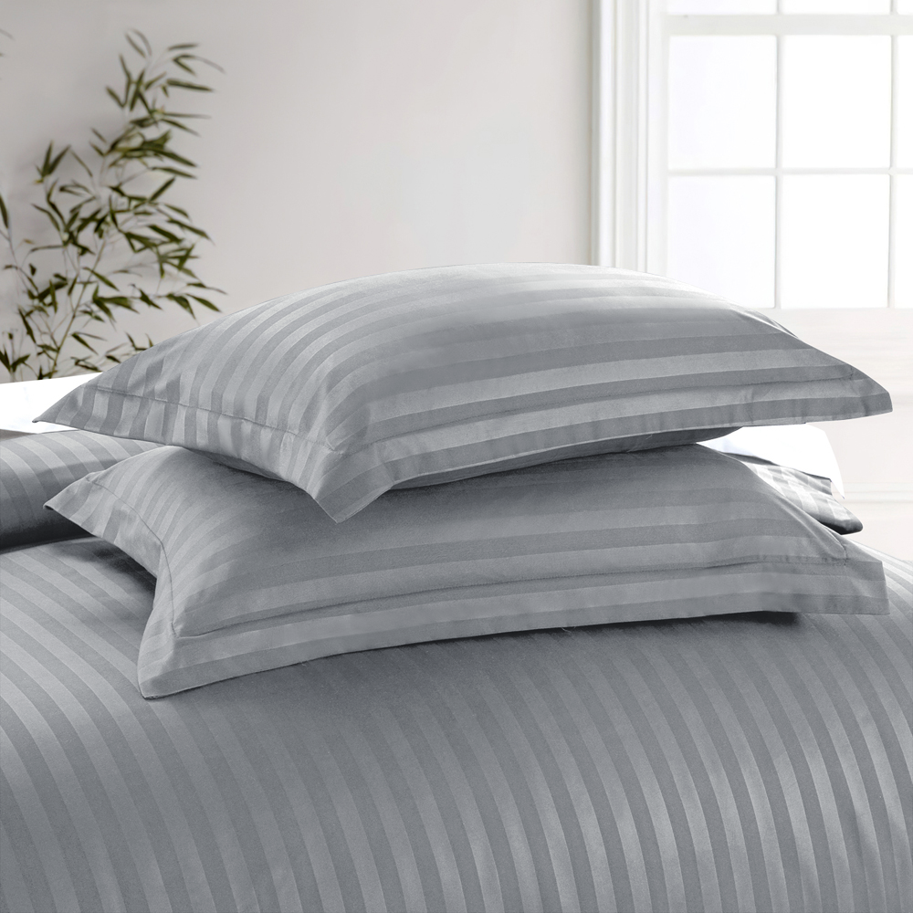 Grey Stripe Duvet Cover set with pillowcase