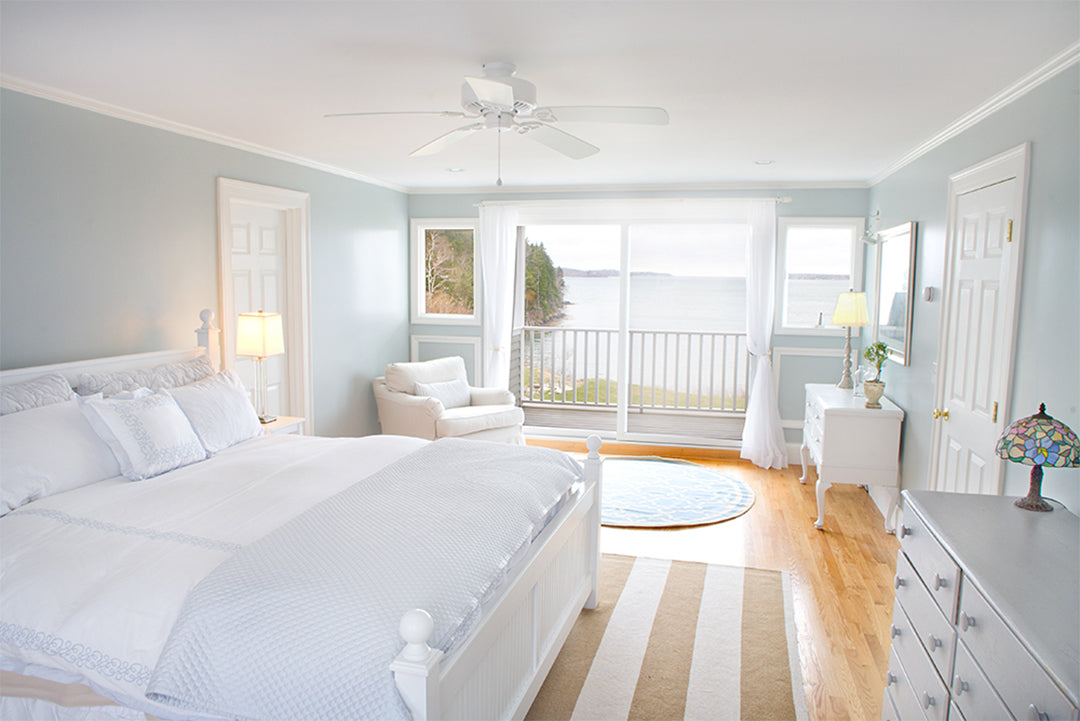 Do You Make Your Bed With A Flat Sheet?
