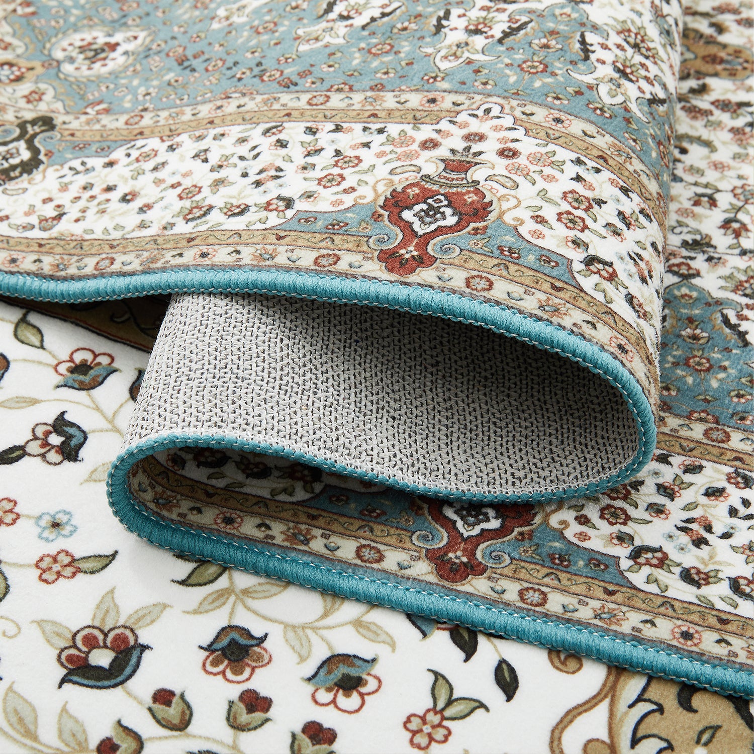 Luxury Ornate Floral Rug Timeless Design for Living Rooms