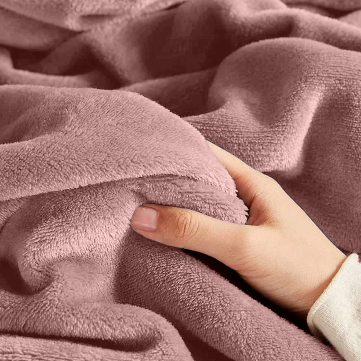 Pink Fleece Blanket Throw