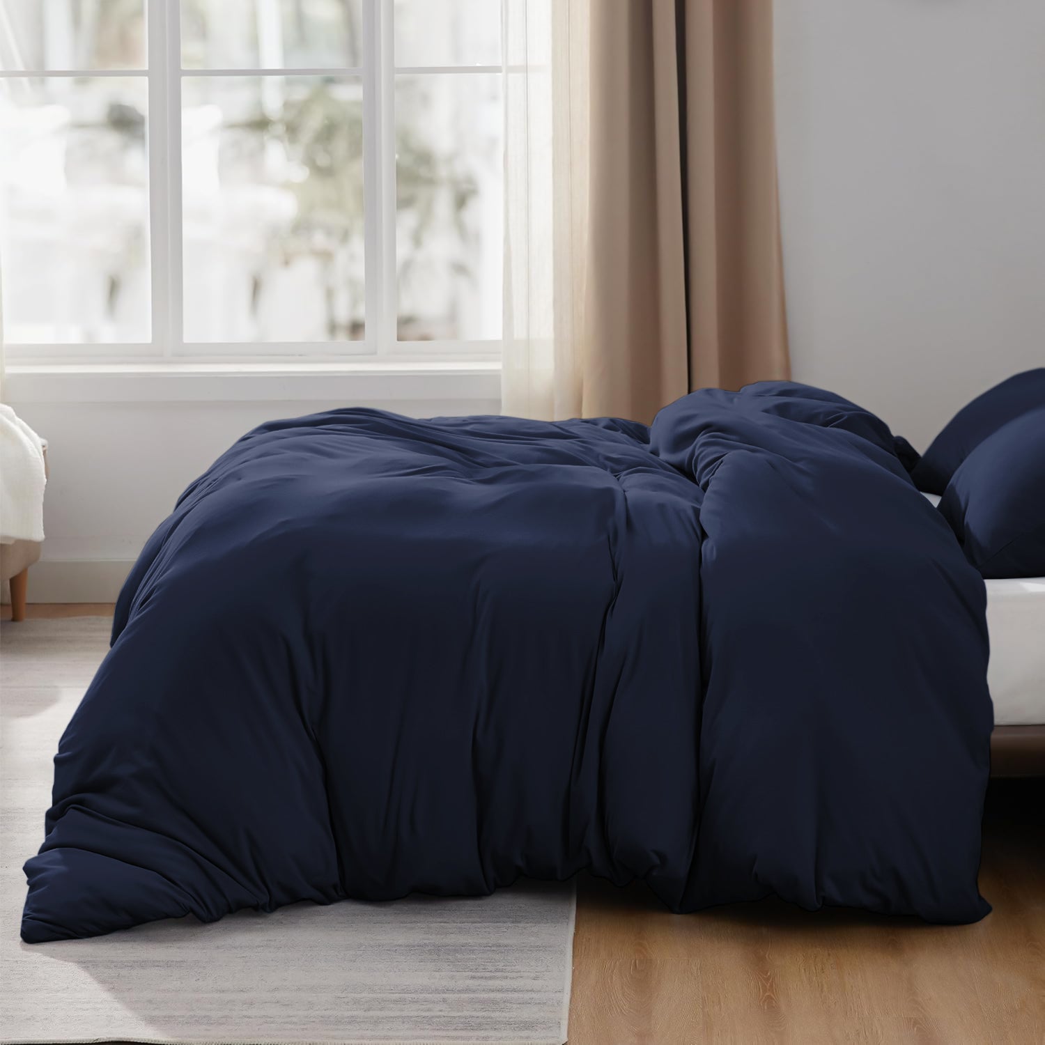 Plain Navy Duvet Cover & Pillowcases