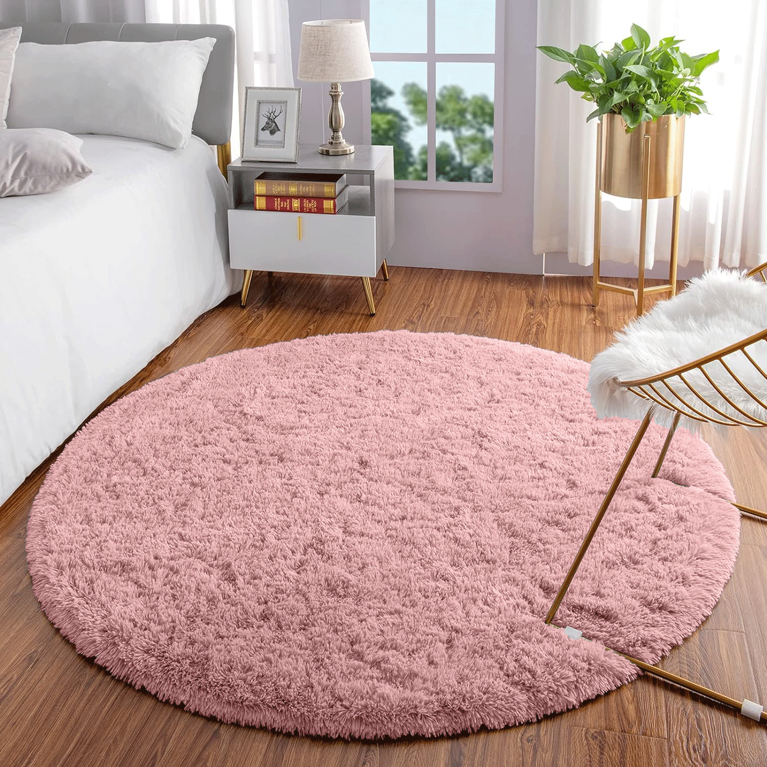 pink round rug