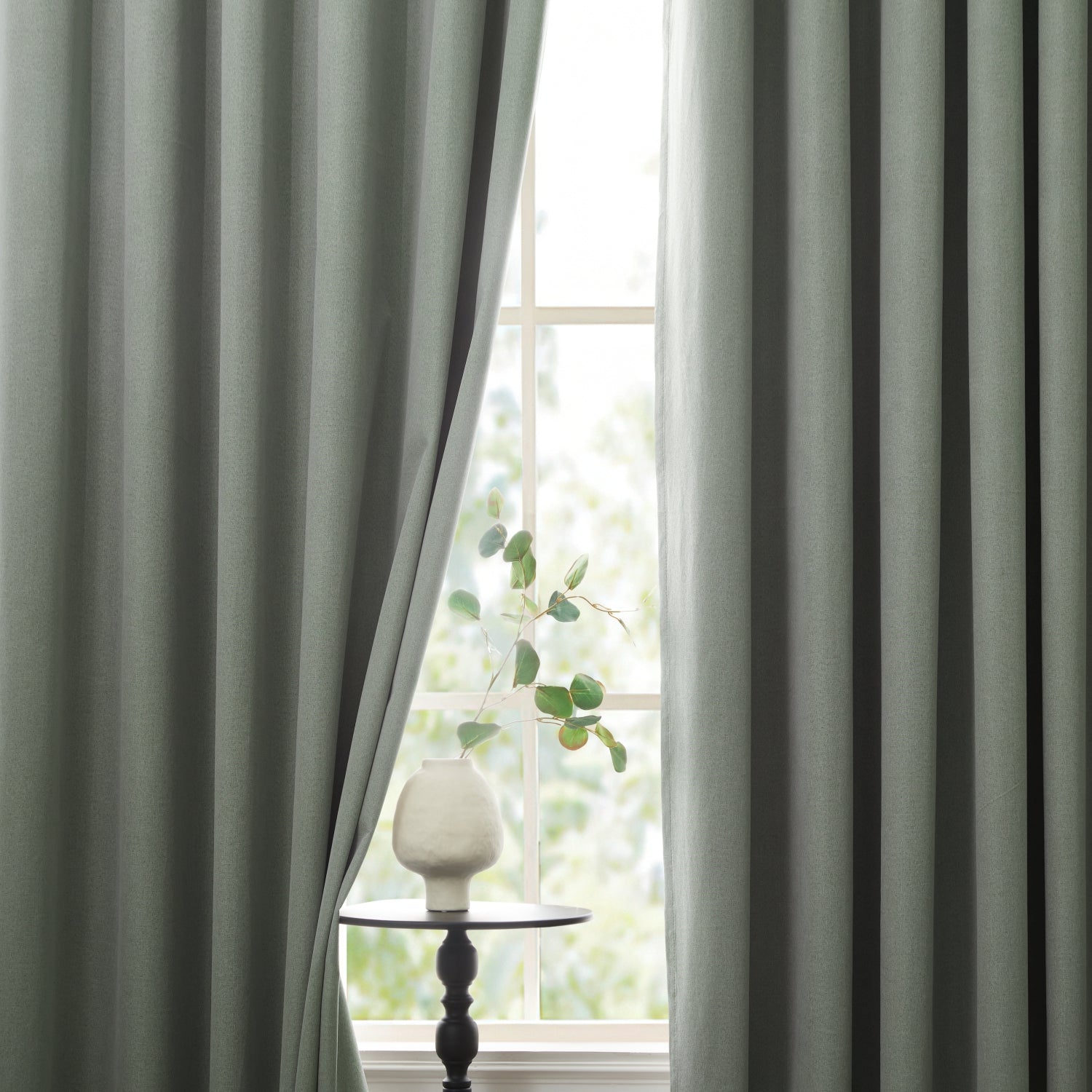 Bedroom curtains blackout