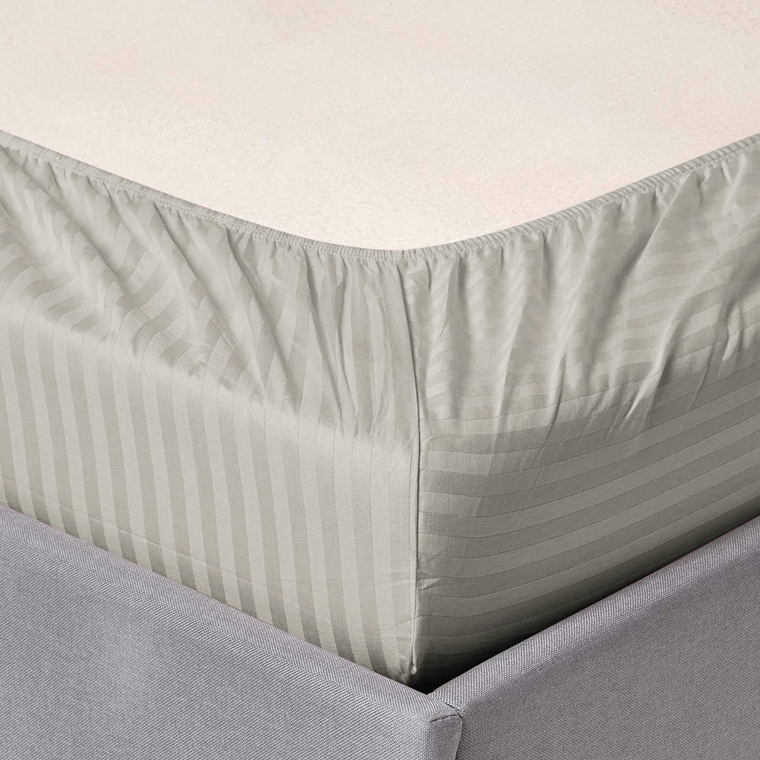 extra deep Stripe Fitted Sheet