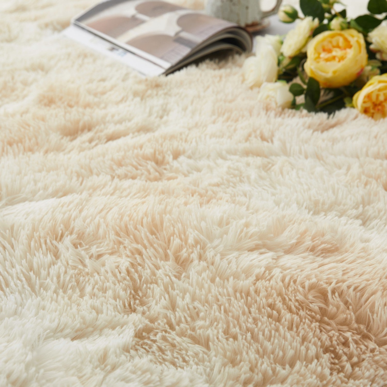 Large Shaggy Rug Soft Deep Pile Tie Dye Cream