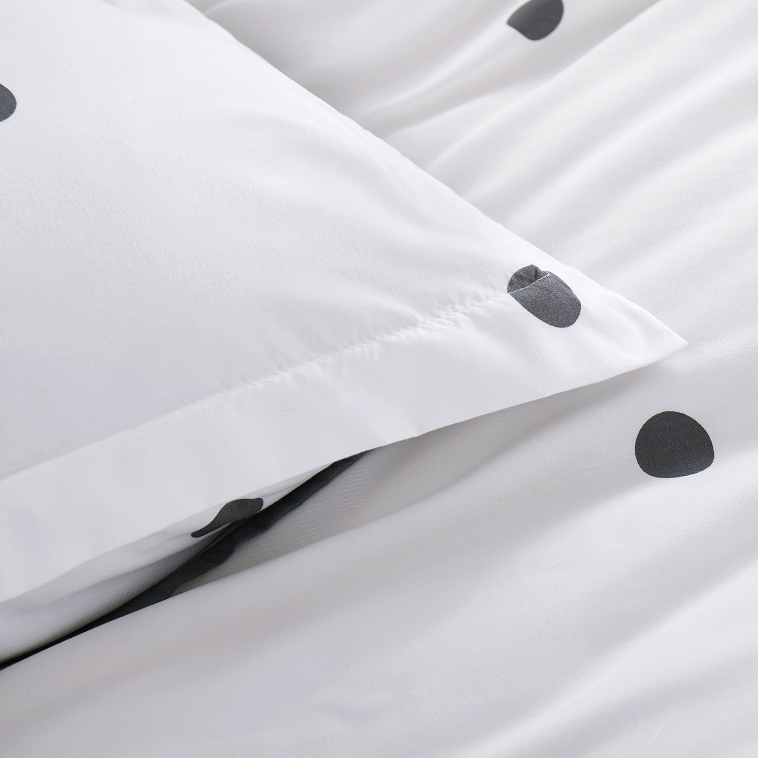 Polka Dot Duvet Cover Reversible Bedding Set White & Grey